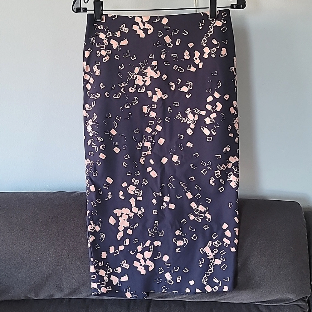 Elizabeth and James Print Pencil skirt